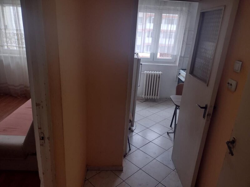Salajan vanzare garsoniera bloc mixt